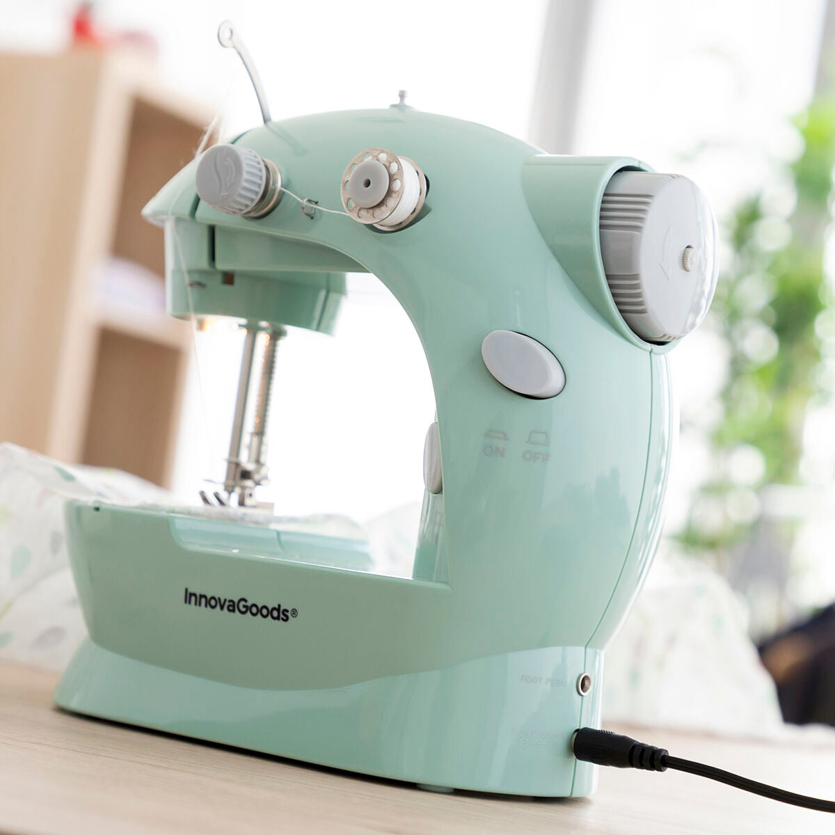 Mini Portable Sewing Machine with LED, Thread Cutter and Accessories
